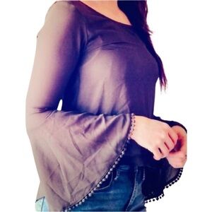ALTARD STATE Boho Bell Sleeve Top